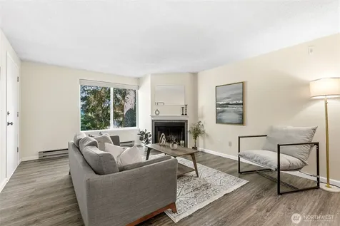 9398 Redmond-woodinville Road NE Redmond WA 98052
