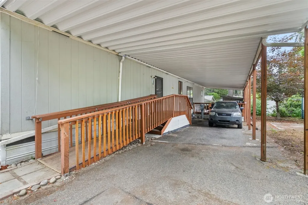 11323 127th Street Ct E Puyallup WA 98374