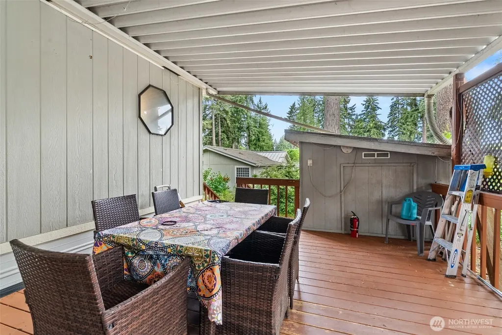 11323 127th Street Ct E Puyallup WA 98374