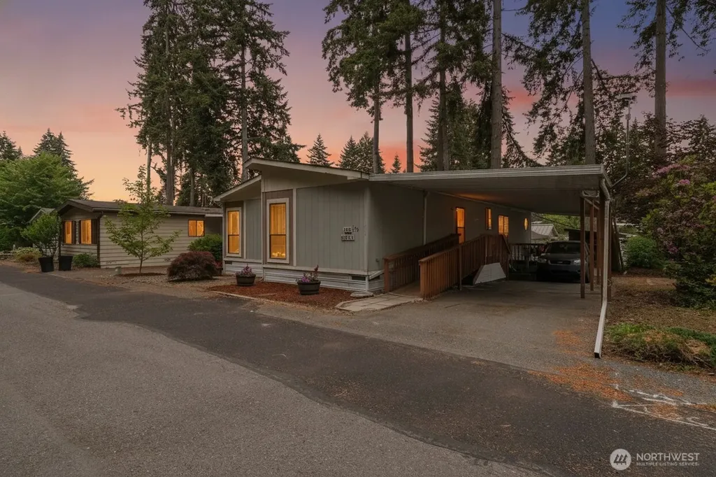 11323 127th Street Ct E Puyallup WA 98374