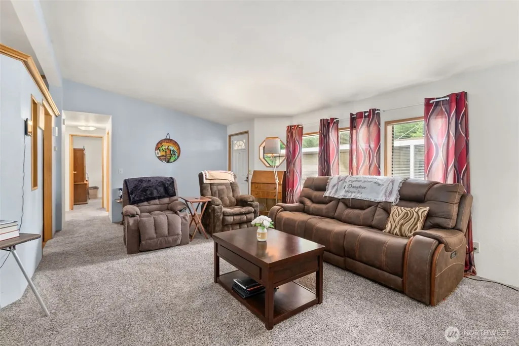 11323 127th Street Ct E Puyallup WA 98374