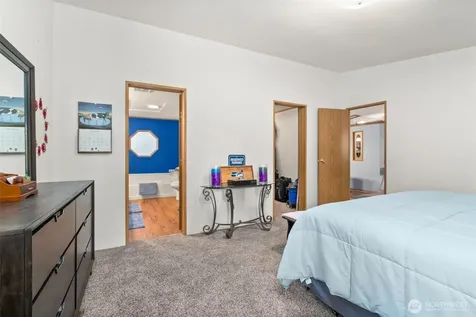 11323 127th Street Ct E Puyallup WA 98374