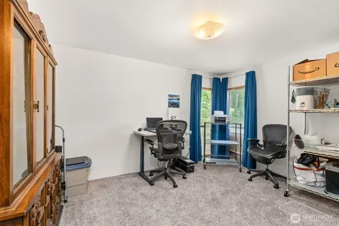 11323 127th Street Ct E Puyallup WA 98374