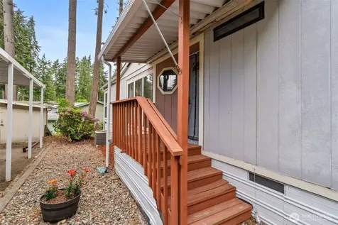 11323 127th Street Ct E Puyallup WA 98374