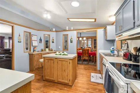 11323 127th Street Ct E Puyallup WA 98374