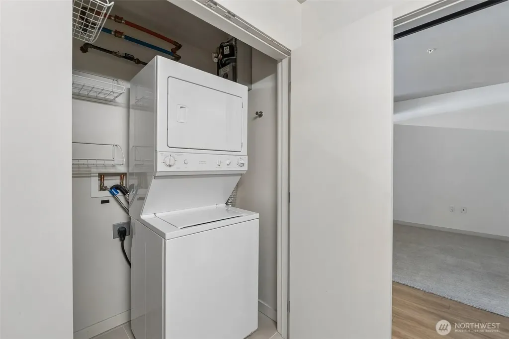 15100 6th Avenue SW Burien WA 98166