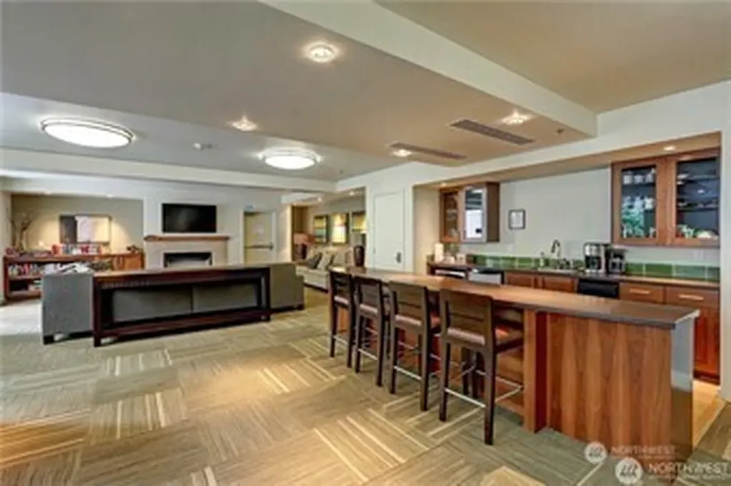 15100 6th Avenue SW Burien WA 98166