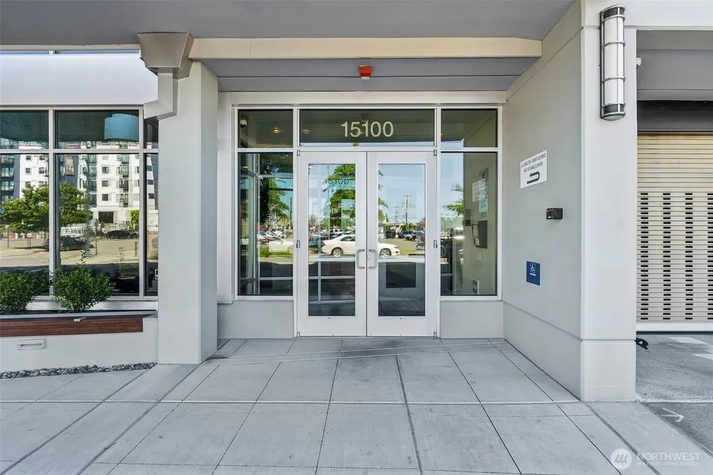 15100 6th Avenue SW Burien WA 98166