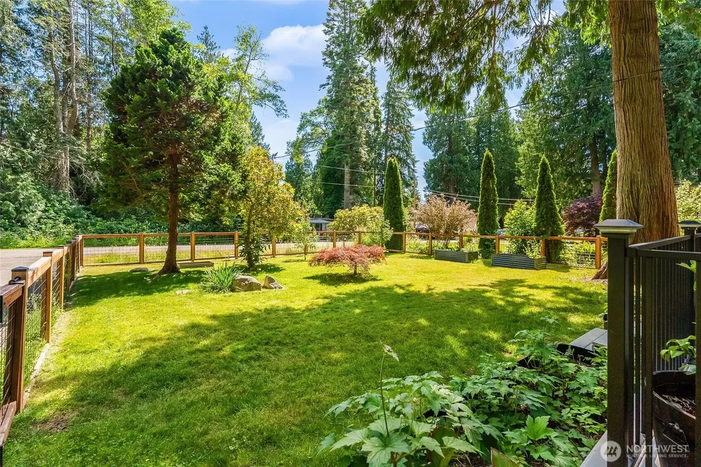 1983 Cedar Park Drive Point Roberts WA 98281