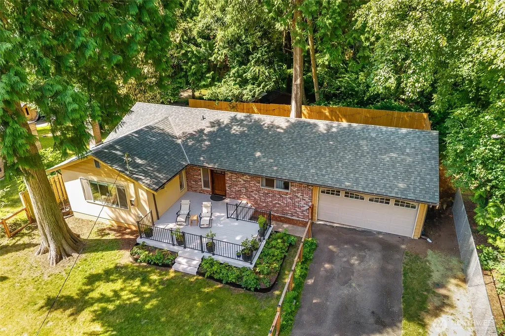 1983 Cedar Park Drive Point Roberts WA 98281