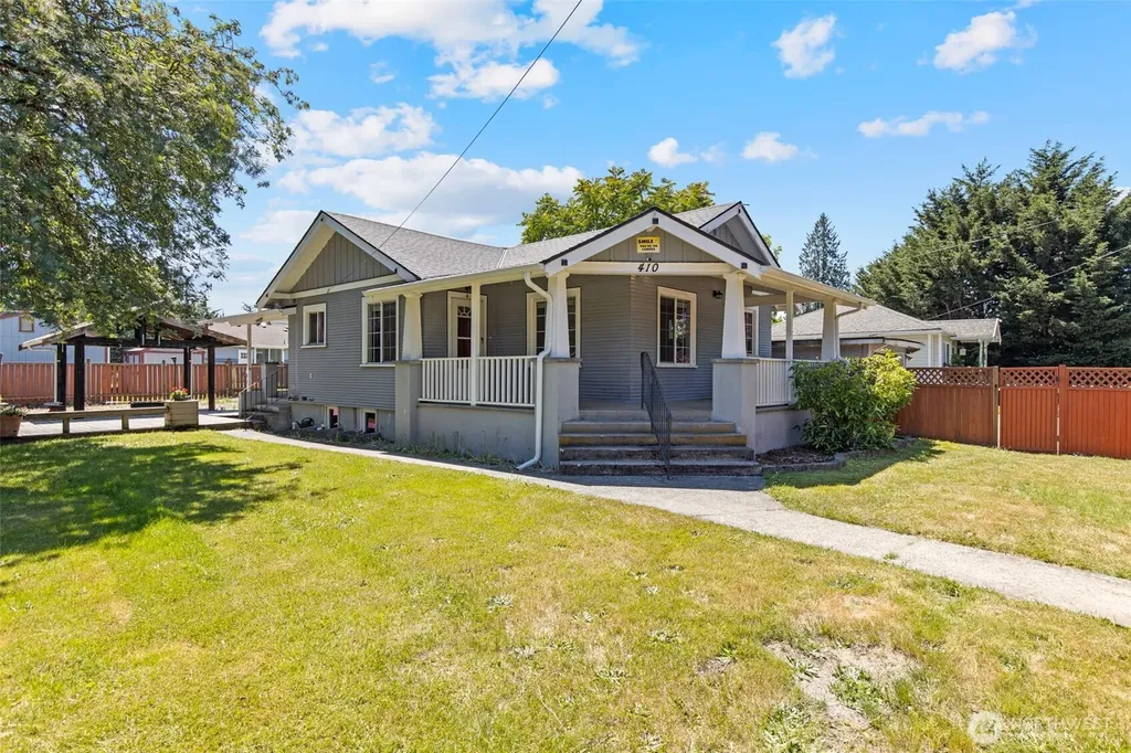 410 118th Street S Tacoma WA 98444