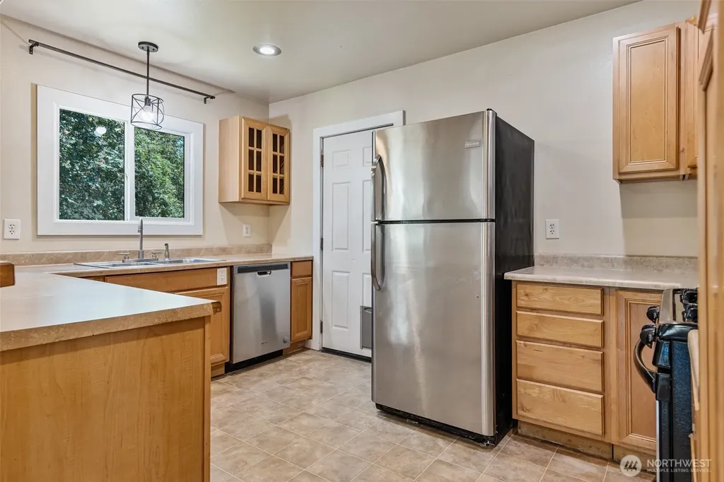410 118th Street S Tacoma WA 98444