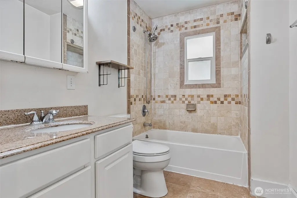 410 118th Street S Tacoma WA 98444