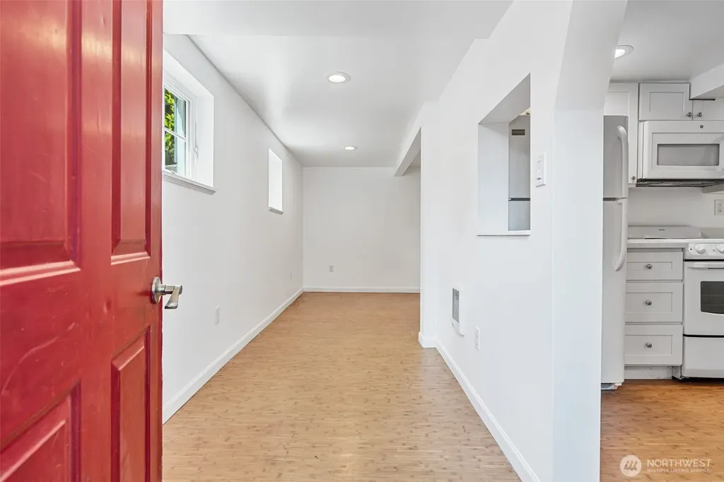 410 118th Street S Tacoma WA 98444