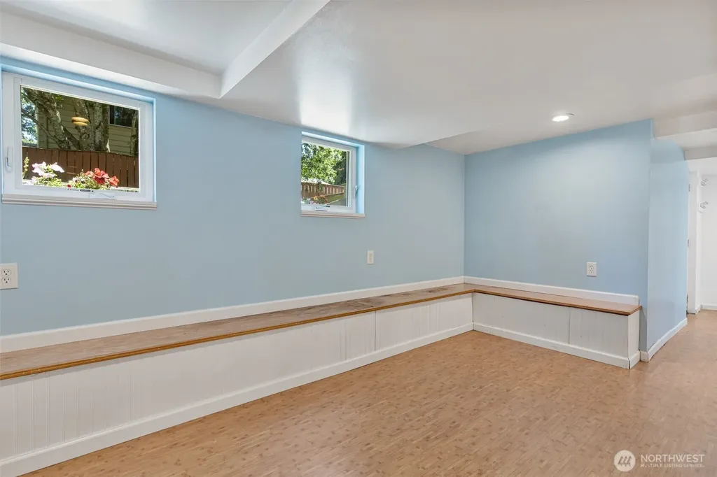 410 118th Street S Tacoma WA 98444