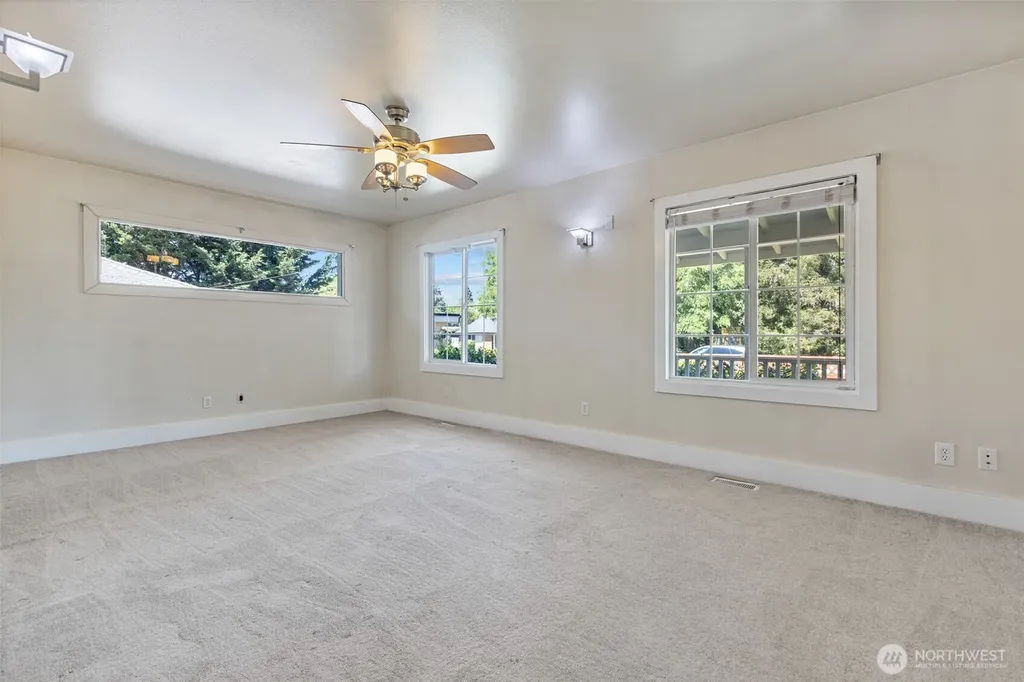 410 118th Street S Tacoma WA 98444