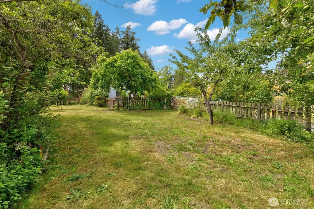 20 Hadlock Avenue Port Hadlock WA 98339
