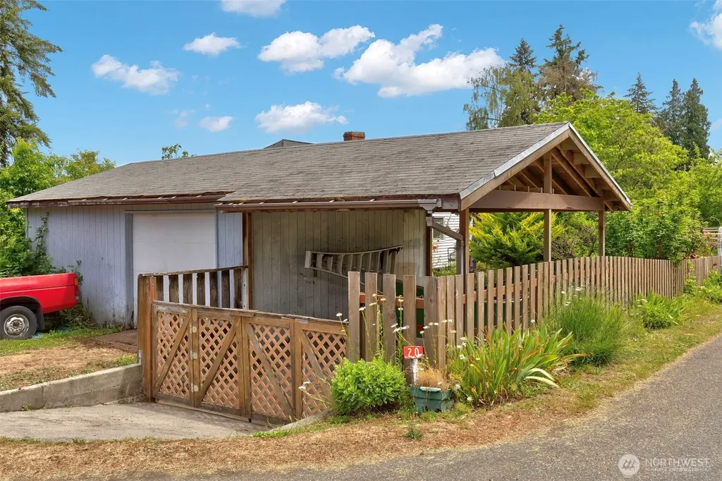 20 Hadlock Avenue Port Hadlock WA 98339