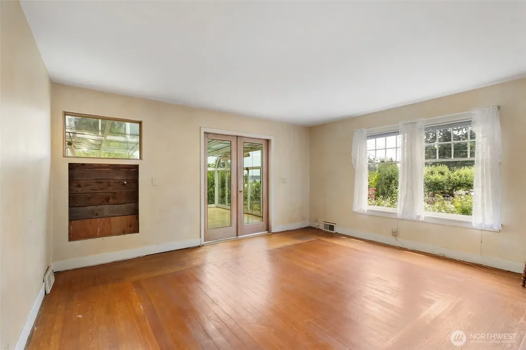 20 Hadlock Avenue Port Hadlock WA 98339