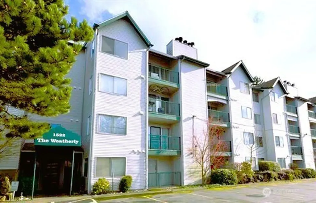1522 NE 175th Street Shoreline WA 98155