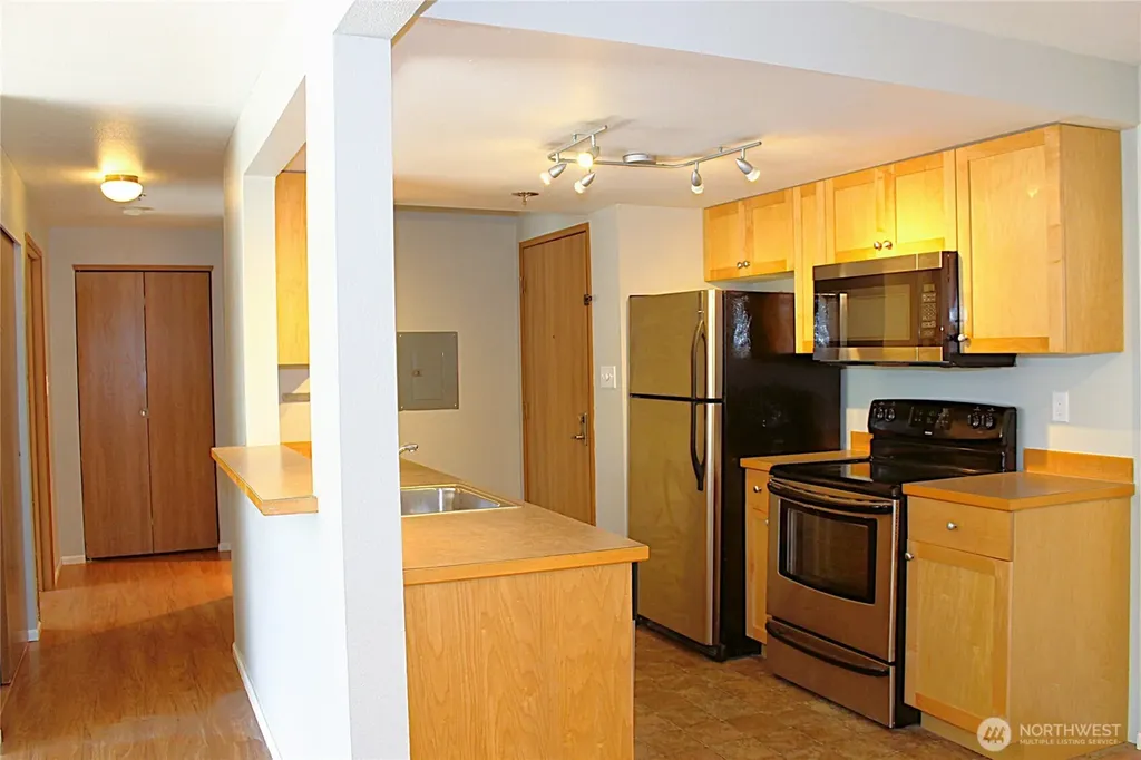 1522 NE 175th Street Shoreline WA 98155