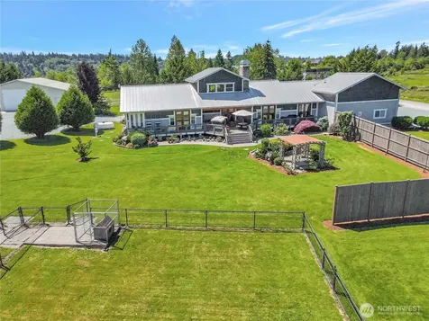 15892 Larson Lane Mount Vernon WA 98273