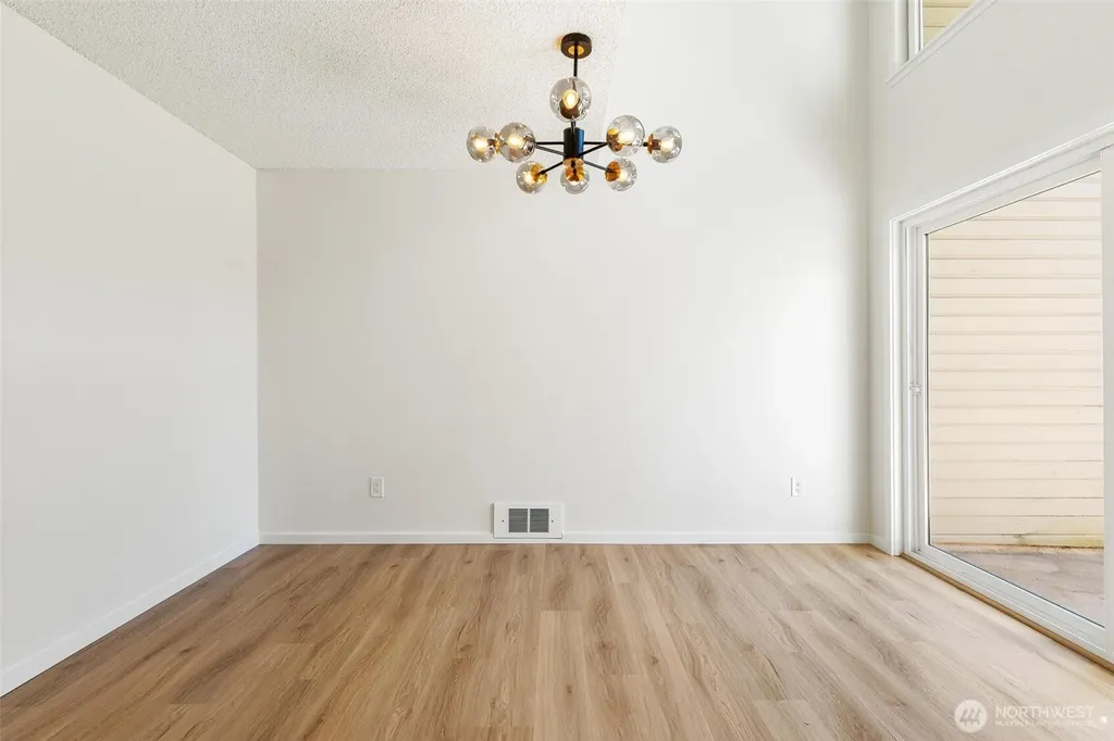 4415 145th Avenue NE Bellevue WA 98007