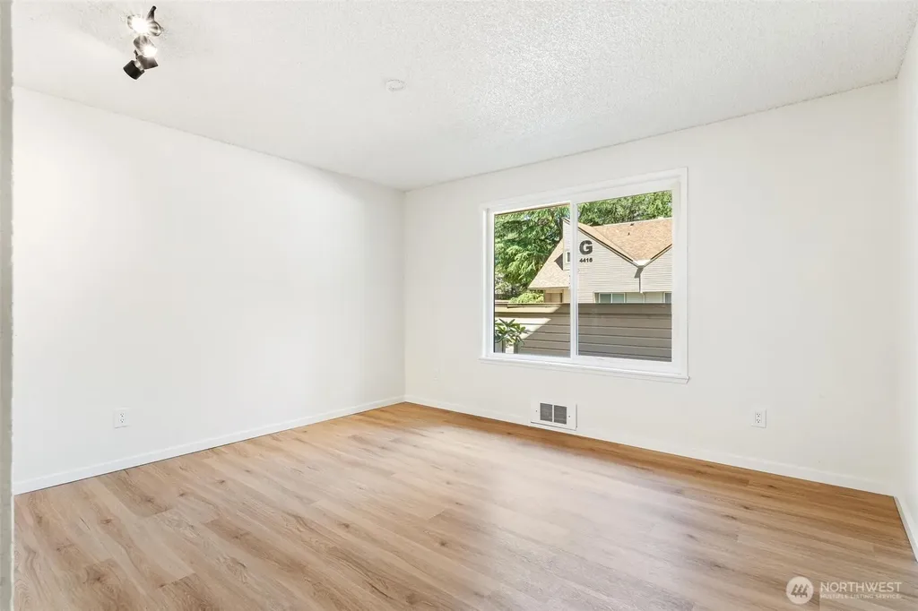 4415 145th Avenue NE Bellevue WA 98007