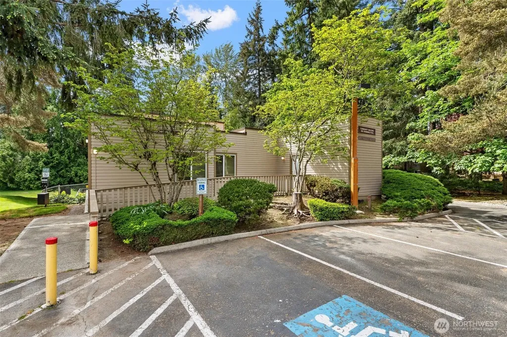 4415 145th Avenue NE Bellevue WA 98007