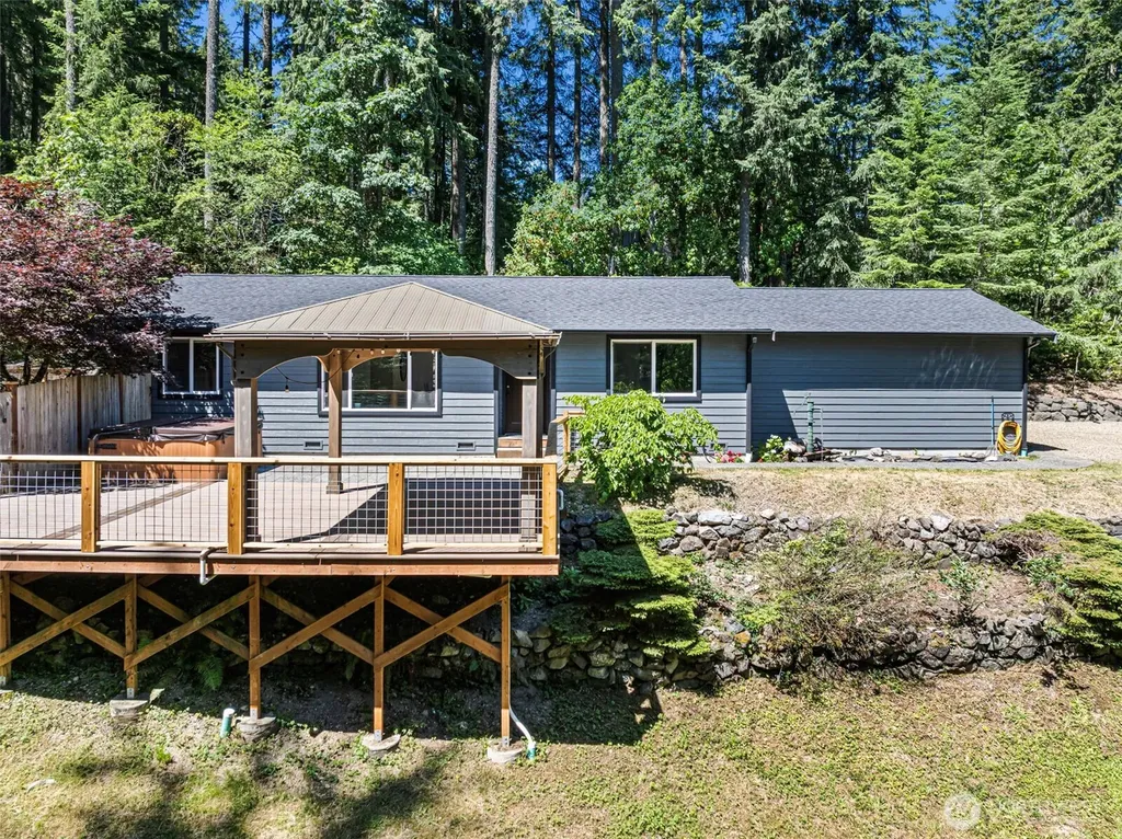 11435 Symes Road NW Bremerton WA 98312