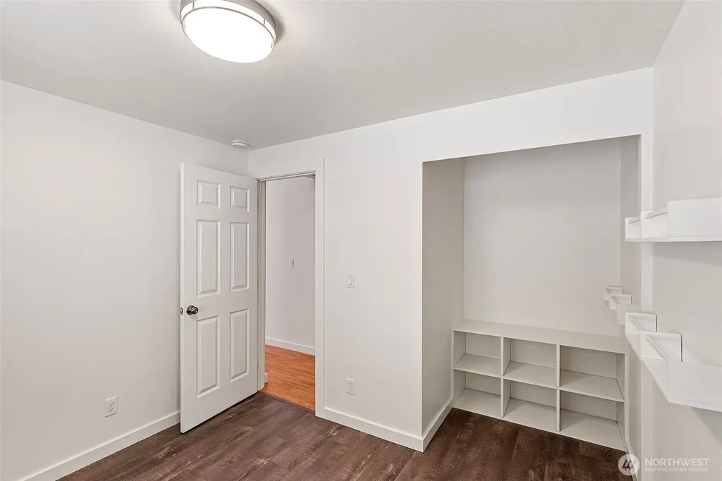 11435 Symes Road NW Bremerton WA 98312