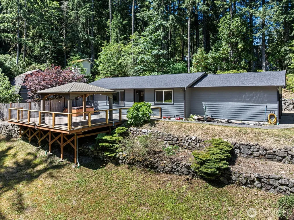 11435 Symes Road NW Bremerton WA 98312
