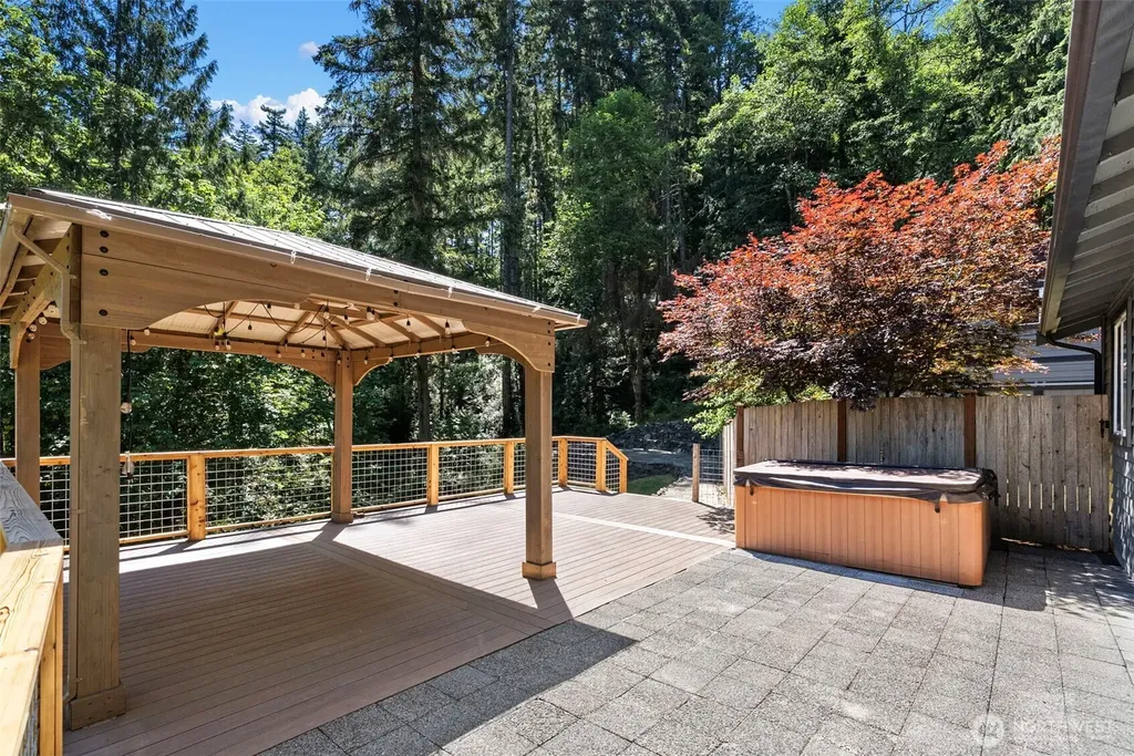 11435 Symes Road NW Bremerton WA 98312