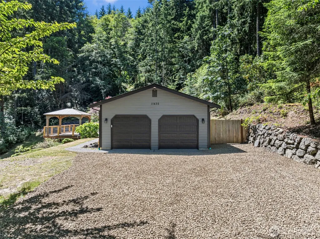 11435 Symes Road NW Bremerton WA 98312