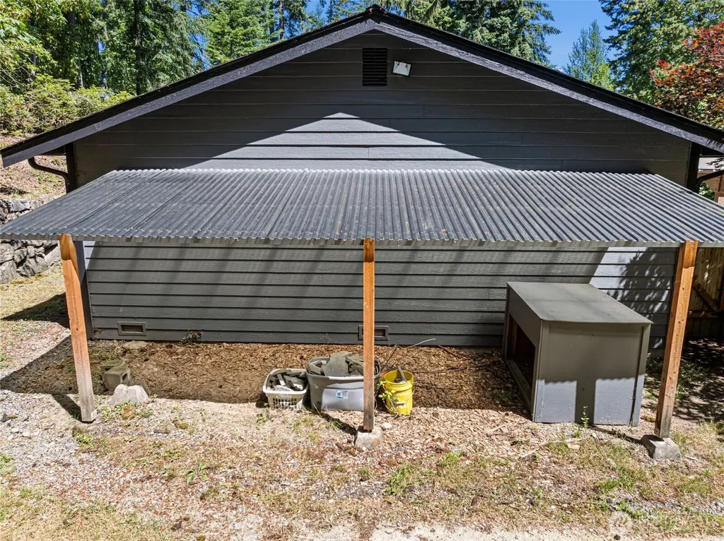 11435 Symes Road NW Bremerton WA 98312