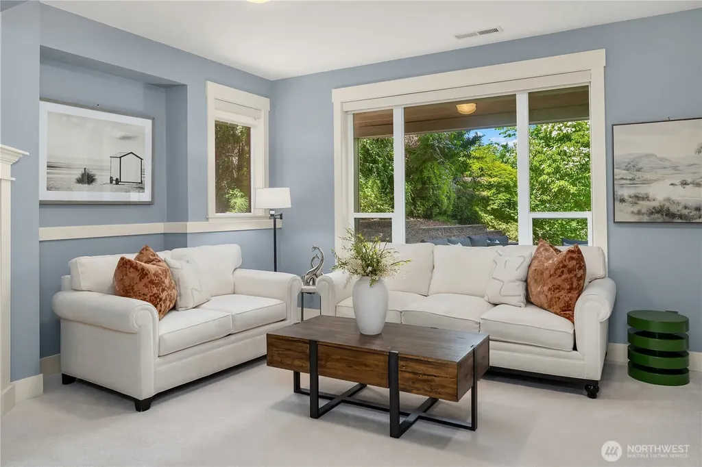 2534 NW Stoney Creek Drive Issaquah WA 98027