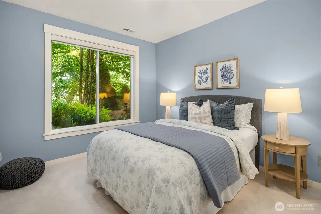 2534 NW Stoney Creek Drive Issaquah WA 98027