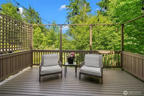 2534 NW Stoney Creek Drive Issaquah WA 98027
