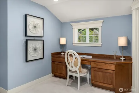 2534 NW Stoney Creek Drive Issaquah WA 98027