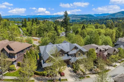 2534 NW Stoney Creek Drive Issaquah WA 98027