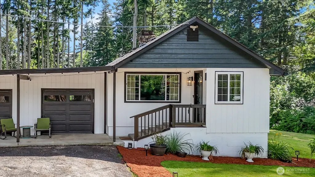 7045 Hawks Prairie Road NE Olympia WA 98516