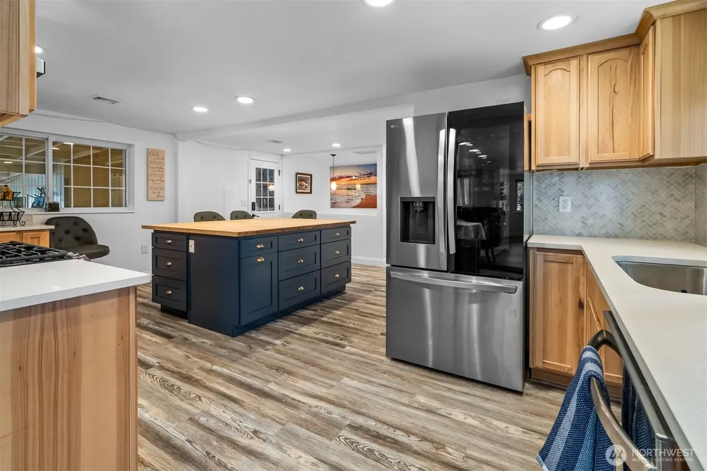 7045 Hawks Prairie Road NE Olympia WA 98516