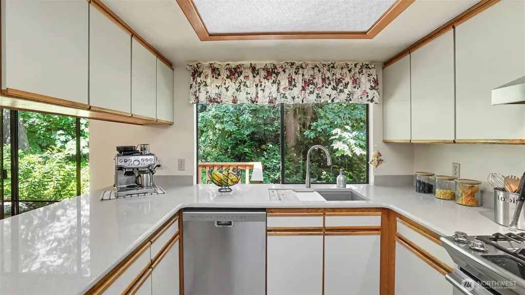 15822 SE 167th Place Renton WA 98058