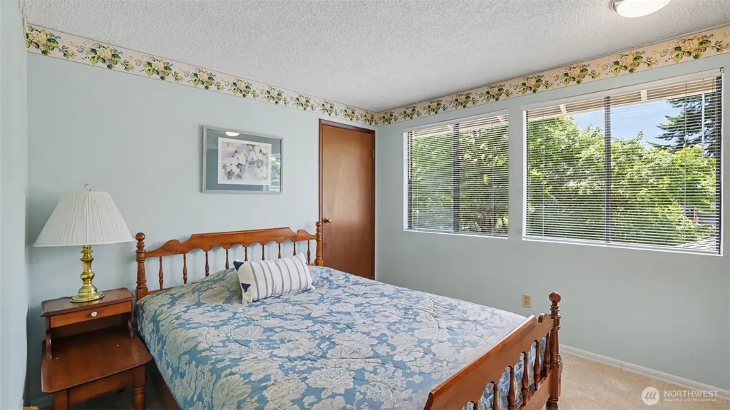 15822 SE 167th Place Renton WA 98058