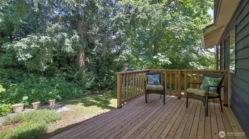15822 SE 167th Place Renton WA 98058