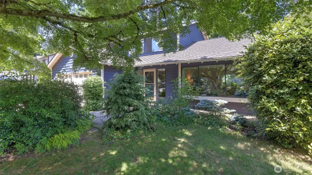 15822 SE 167th Place Renton WA 98058