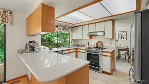 15822 SE 167th Place Renton WA 98058