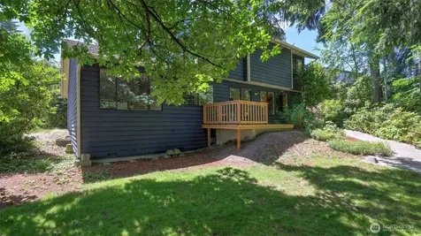 15822 SE 167th Place Renton WA 98058