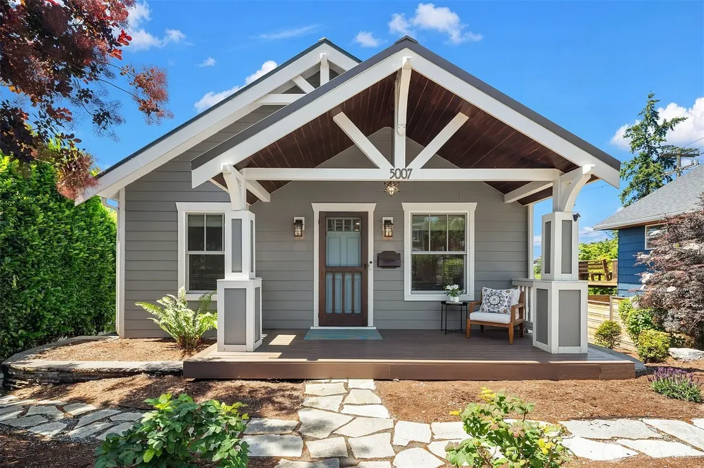 5007 46th Avenue SW Seattle WA 98136