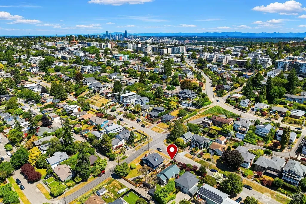 5007 46th Avenue SW Seattle WA 98136